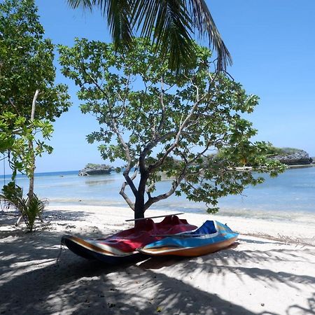 Wakatobi Patuno Diving And Beach Resort By Sahid Wanci Buitenkant foto