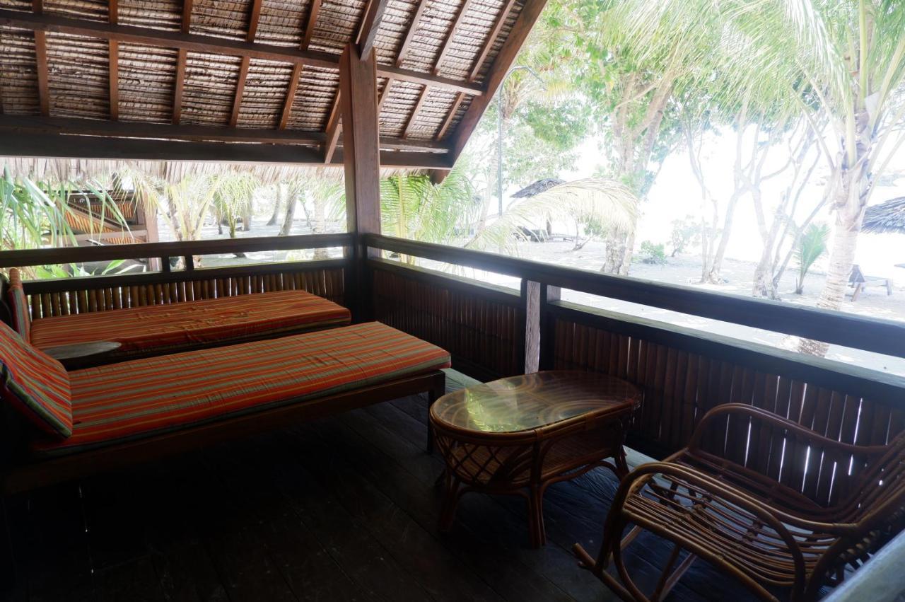 Wakatobi Patuno Diving And Beach Resort By Sahid Wanci Buitenkant foto